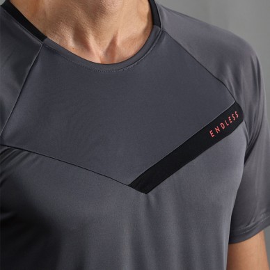 T-shirt Endless Tracer titanium grey